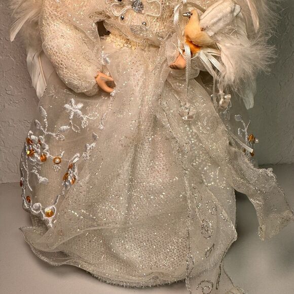 Angel Tree Topper Christmas White‎ with Beads Tulle Feathers 12 In - Picture 5 of 11